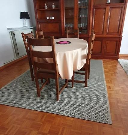 Cosy Apartment Near The Beach And City Center Oostende Bagian luar foto