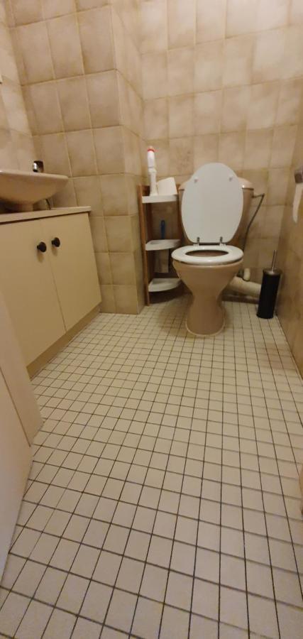 Cosy Apartment Near The Beach And City Center Oostende Bagian luar foto